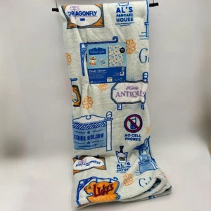 Gilmore Girls Plush Throw Blanket Dragonfly Inn Stars Hollow Luke's - Picture 1 of 7