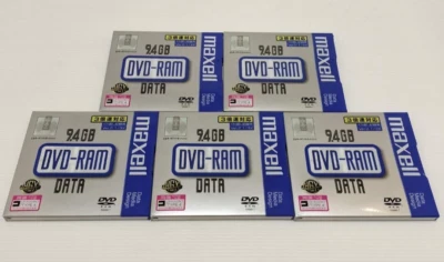 Maxell DVD-RAM 9,4GB 240min Typ-4 doppelseitig wiederbeschreibbar Menge 5 - Bild 1 von 4