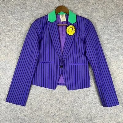 Jaqueta Coringa DC Comics Feminina Blazer Médio Fantasia Cosplay Roxa Listra de Botão - Imagem 1 de 4