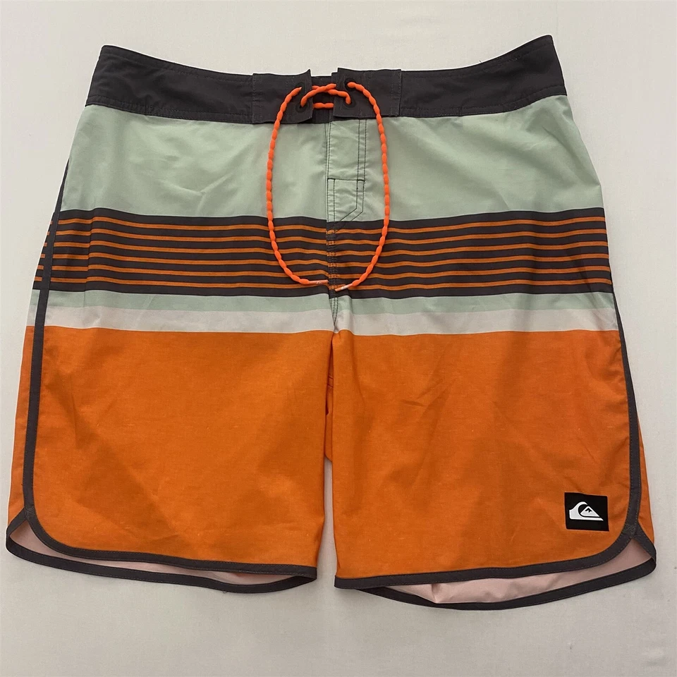 Boardshorts Quiksilver 38 x 9" bloque de color rayas como nuevo/naranja con corbata delantera Foto 1 de 4