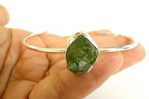 Green Peridot Rough Solitaire 925 Sterling Silver Cuff Bangle Bracelet - Picture 1 of 5