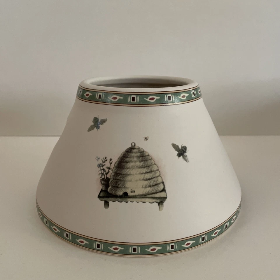 Pfaltzgraff Naturewood Large Jar Topper Lamp Shade Beehive Leaf Cutouts 7 1/4 - Image 1 of 4