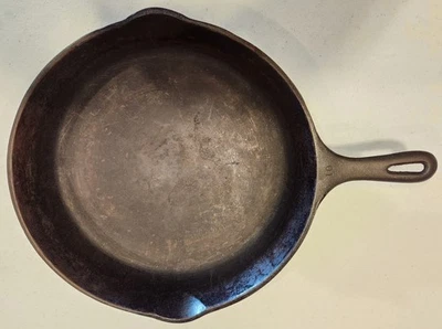 Sartén vintage Wagner Ware #10 11 3/4" hecha en EE. UU. ¡Toda negra excelente estado! Foto 1 de 3