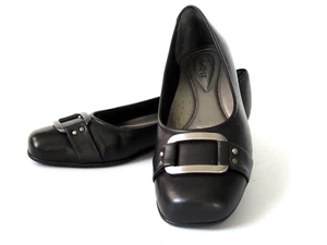 Trotters T1251-001 Sizzle Bleck Women Shoes Slip on Size 8 N AL9037 - Picture 1 of 14