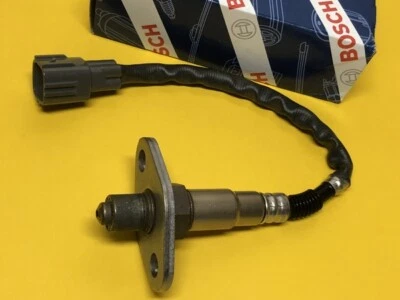 O2 sensor for Toyota RZJ95 LANDCRUISER PRADO 2.7L 96-02 3RZFE PreCAT Oxygen EGO - Image 1 of 4