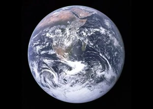 First Photo of Earth from Space BLUE MARBLE CANVAS ART PRINT 24"X18" poster - Picture 1 of 1