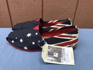 NWT JOY & MARIO Women's US 7.5 Canvas Slip-on Australian Flag Flats A7 - Picture 1 of 9