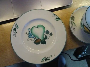VINTAGE LOMONOSOV Fine China USSR TRIO, CUP/SAUCER & PLATE, DECORATIVE - Picture 1 of 6