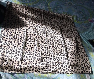 Leopard Print Silky Scarf - Picture 1 of 2