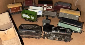Trix Twin Railways 0 4 0 Tank Loco Model 48427 Train OO Gauge & Other Carriages - Picture 1 of 8