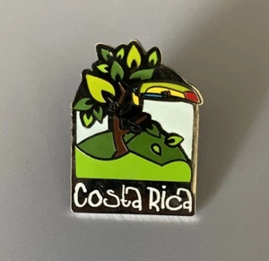 Costa Rica Toucan Bird Vintage Tack Pin - Picture 1 of 4