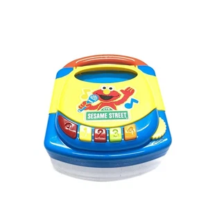 Reproductor de CD Sesame Street Elmo 1996 vintage todavía funciona, sin CD - Imagen 1 de 7