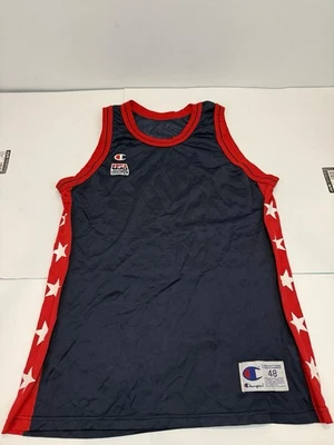 Camiseta de basquete vintage Champion 1996 Olympics Dream Team EUA azul vermelha tamanho 48 anos 90 - Imagem 1 de 4