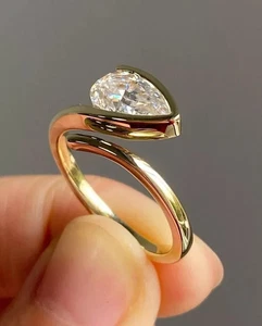 18k Yellow Gold IGI Certified Lab Grown Diamond Engagement Ring 2.50 Ct Pear Cut - Picture 1 of 8