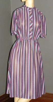 Vestido Vaina Vintage Años 70 Colorido Pastel Rayas Medio Botón M L Semi Transparente Foto 1 de 4