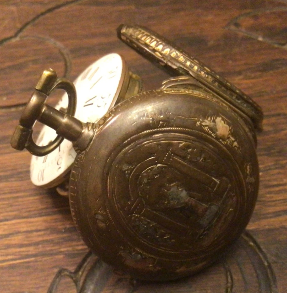 MONTRE A COQ ´´ BERTHOUD Paris en métal cuivré ´´XIXeme - Immagine 1 di 4