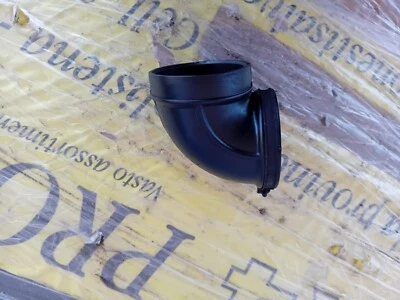Suzuki sj413/samurai air filter box elbow - Image 1 of 3