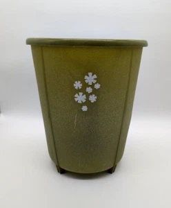Vintage Rubbermaid Wastebasket Trash Can Green Floral MCM Daises MOD 70s Round - Picture 1 of 7