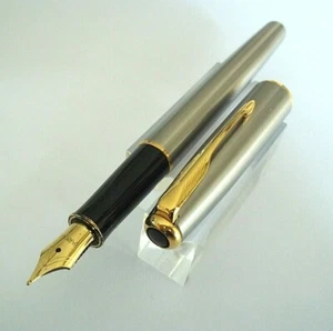 STYLO PLUME PARKER SONNET EN ACIER BROSSE FOUNTAIN PEN ECRITURE FINE M104 - Imagen 1 de 11