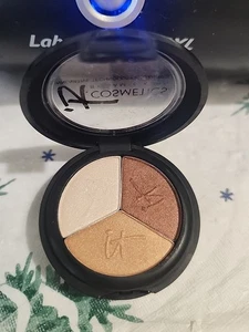 it Cosmetics Luxe High Performance Hydrating Eyeshadow Trio Pretty In Amber FLAW - Picture 1 of 4