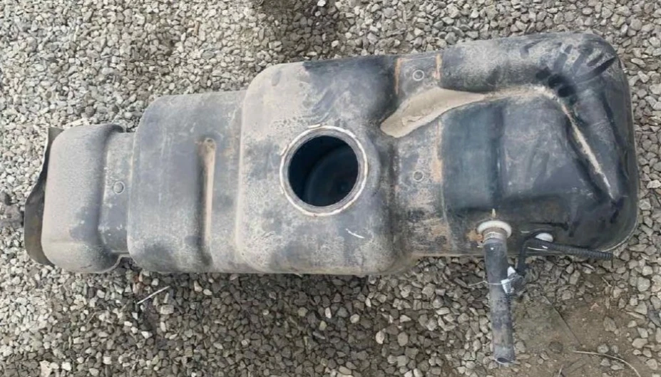 2004-2015 Nissan Titan Fuel Gas Tank Assembly 28 Gallon W/o Cap Oem Foto 1 de 4