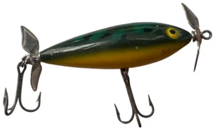 Vintage Cotton Cordell Crazy Shad Green and Yellow Fishing Lure - Picture 1 of 4