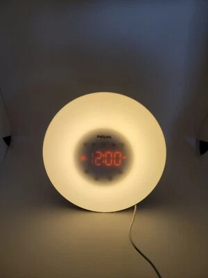 Genuine Original Philips Wake-Up Light with Sunrise Simulation and Radio HF3505 - Image 1 of 4