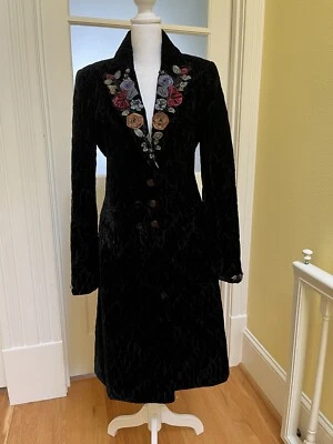 Abrigo Vintage Terciopelo Negro Apliques 3D Floral Flor Largo S Marrón Boho Chic Edredón Foto 1 de 4