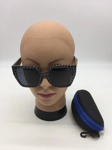 Fendi Women's Trendy Designer Grey Sunglasses 58-16-141 Blue Lens - Picture 1 of 9