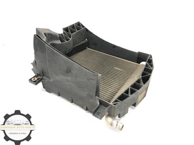 Intercooler radiador auxiliar passagem direita RANGE ROVER L405 5.0L 2013-2019 FABRICANTE DE EQUIPAMENTO ORIGINAL - Imagem 1 de 4