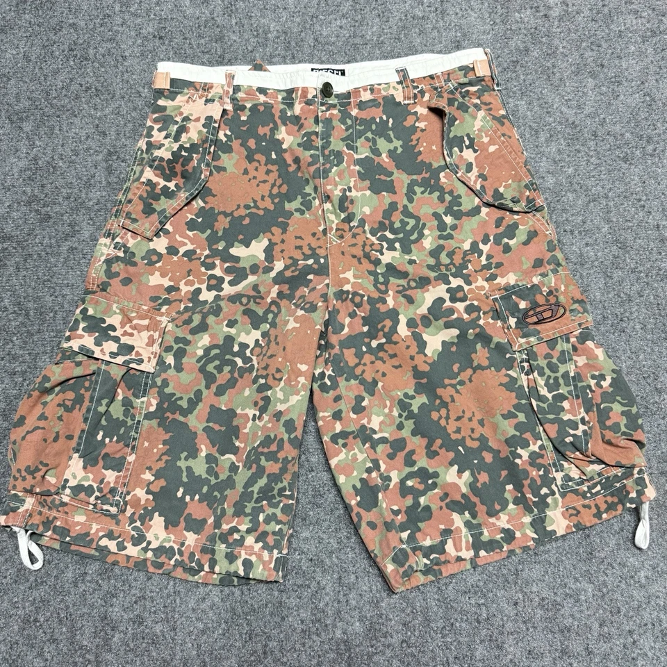Pantalones Cortos Diesel Cargo Para Hombre 32 Marrón Verde Camuflaje Militar Ejército Peso Pesado Y2K Foto 1 de 4