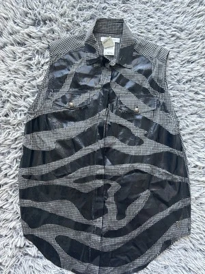 Pierre Balmain Blouse Womens 40 Gray Black Striped Sleeveless Button Up Shirt - Image 1 of 4