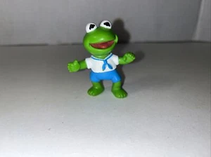 Vintage 1985 Muppet Babies Kermit The Frog 2.5” PVC Figure Cake - Picture 1 of 6