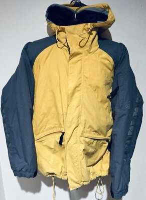 Nike ACG Jacket Mens M Yellow 3 Layer Water Resistant Insulated Winter Jacket - Image 1 of 4