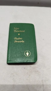 New Testament Psalms Proverbs - Picture 1 of 7