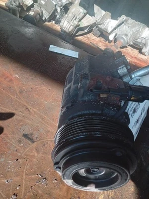 Used A/C Compressor fits: 2014 Ford Edge  Grade A - Imagem 1 de 4