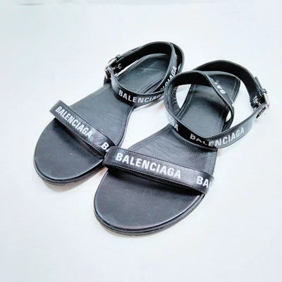 Sandalias mujer SIN TARIFA BALENCIAGA negras PVC 4402628 Foto 1 de 4