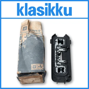 Fits For Holden Socket Tail Lamp Bulb Inner Back up & Stop Light 90044612 - Picture 1 of 9