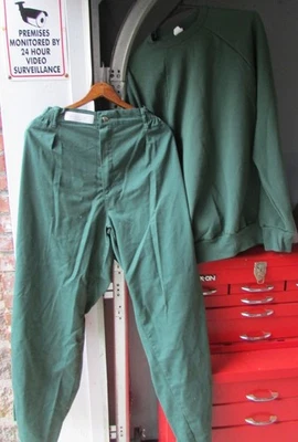 CAMISA ORIGINAL OFICIAL REAL ESTADO DE NUEVA YORK CORCRAFT PRISIONERO VERDE CON PANTALONES Foto 1 de 4