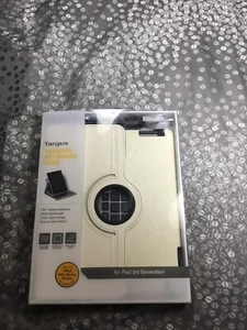 Targus Keyboard Case contents Versace keyboard & case, mini USB charging cable. - Picture 1 of 4