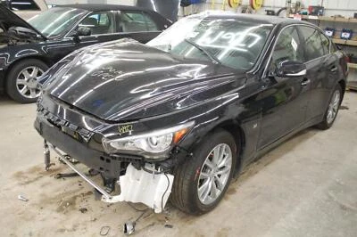 Transportadora traseira para Infiniti Q50 Assy 3.692 - Imagem 1 de 4