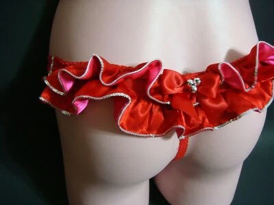 PANGUITA VICTORIA’S SECRET JINGLE BELL CON VOLANTES SATINADO SEXY VACACIONES CUERDA EN V Foto 1 de 4