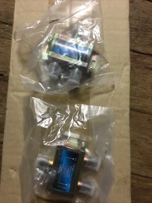 DOS (2) DIPLEXOR SATÉLITE EAGLE ASPEN D-2100LX Foto 1 de 3