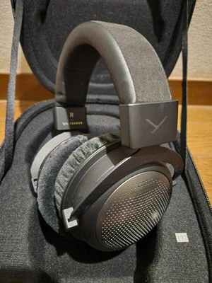 Auriculares Beyerdynamic T1 de tercera generación: con accesorios completos - Imagen 1 de 4