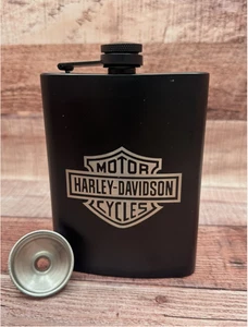 Harley Davidson Laser Engrave Hip Pocket Flask and Funnel - Picture 1 of 2