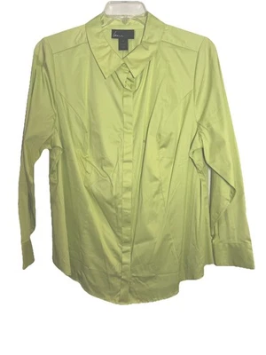 Camisa clásica oculta con botones Lane Bryant para mujer 20 limas merengue elástico Foto 1 de 4
