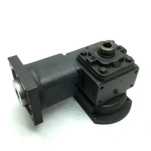 Winsmith 917CSFS088X0B7 917 CDSF Speed Reducer, 10:1 Ratio, 1750 RPM - Picture 1 of 7