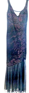 Tadashi Abendkleid, schwarz mit rot/schwarzen Perlenstickerei, neu ohne Etikett - Bild 1 von 11