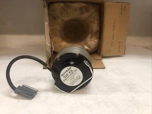 1 Used Instron 250 KG. Tension Load Cell, #2512-113, A361-17B, Full Scale Ranges - Picture 1 of 22