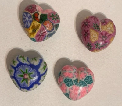 "4 velas con estampado floral en forma de corazón 2"" COLORES PRIMAVERA VINTAGE" Foto 1 de 4